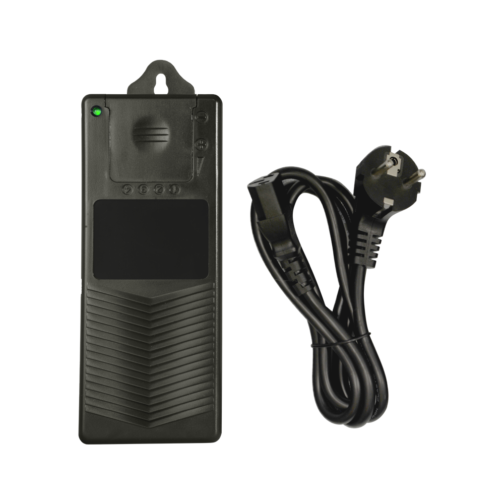 Fonte di alimentazione commutata - Uscita DC 12 V 5 A - 4 uscite per terminali +/- - Protezione per fusible 2A - 164 (Fo) x 37 (Al) x 55 (An) mm - 280 g