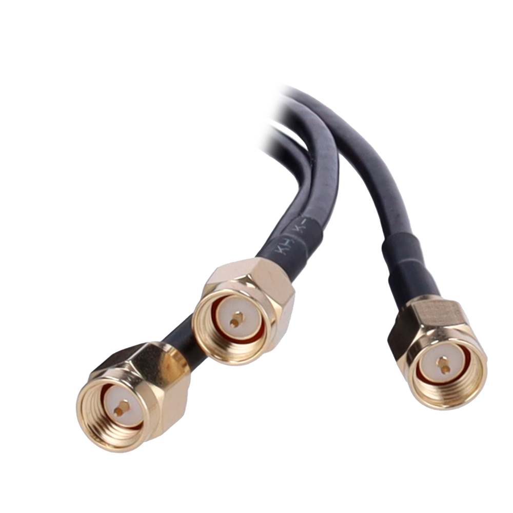 Antena 4G con GPS y Wi-Fi - Frecuencia 824-2700MHz - Conector SMA Macho - Montaje en techo de vehículo - Ganancia 4G 3dBi / Wi-Fi 3dBi / GPS 25dBi - Cable RG174 3 metros de longitud