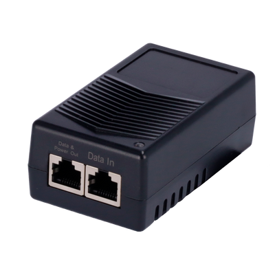 Iniettore PoE - Ingresso/Uscita RJ45 10/100 Mbps - Potenza 15 W - Distanza massima 100 m - Velocità 100M - Stabilizzato e protetto