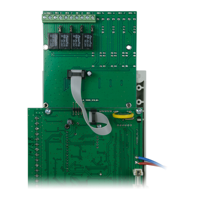 Módulo de relé covecional DMTECH - 4 salidas de relé - Hasta 3A/125VAC o 3A/30VDC - Alimentado desde la central - Compatible con paneles de incendio DMTECH