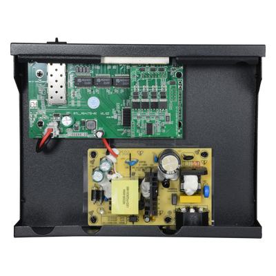 Switch PoE - 4 puertos PoE + 1 Uplink + 1 GIGA SFP - Velocidad de puerto 10/100/1000 Mbps - 65W puerto 1 / 30W puerto 2-4 / Máximo 65W - Modo CCTV hasta 250m a 10Mbps - Hi-PoE / IEEE802. 3at (PoE+) / af (PoE)