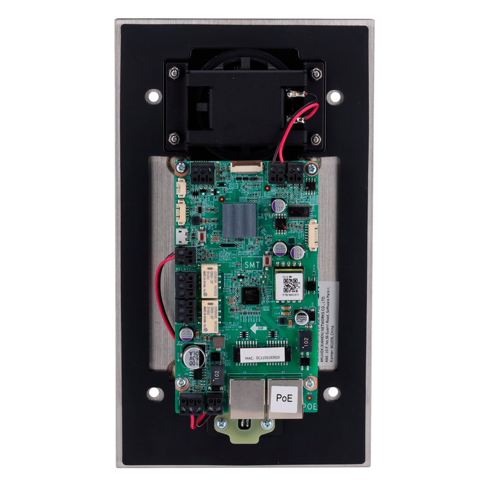 Portero IP antivandálico encastrado - Audio bidireccional Crystal Clear - 2 relés - Interfono de emergencia | PoE, SIP Estándar - Mantenimiento Cloud - Conexión de monitor y placas a través de Cloud - Innowatt