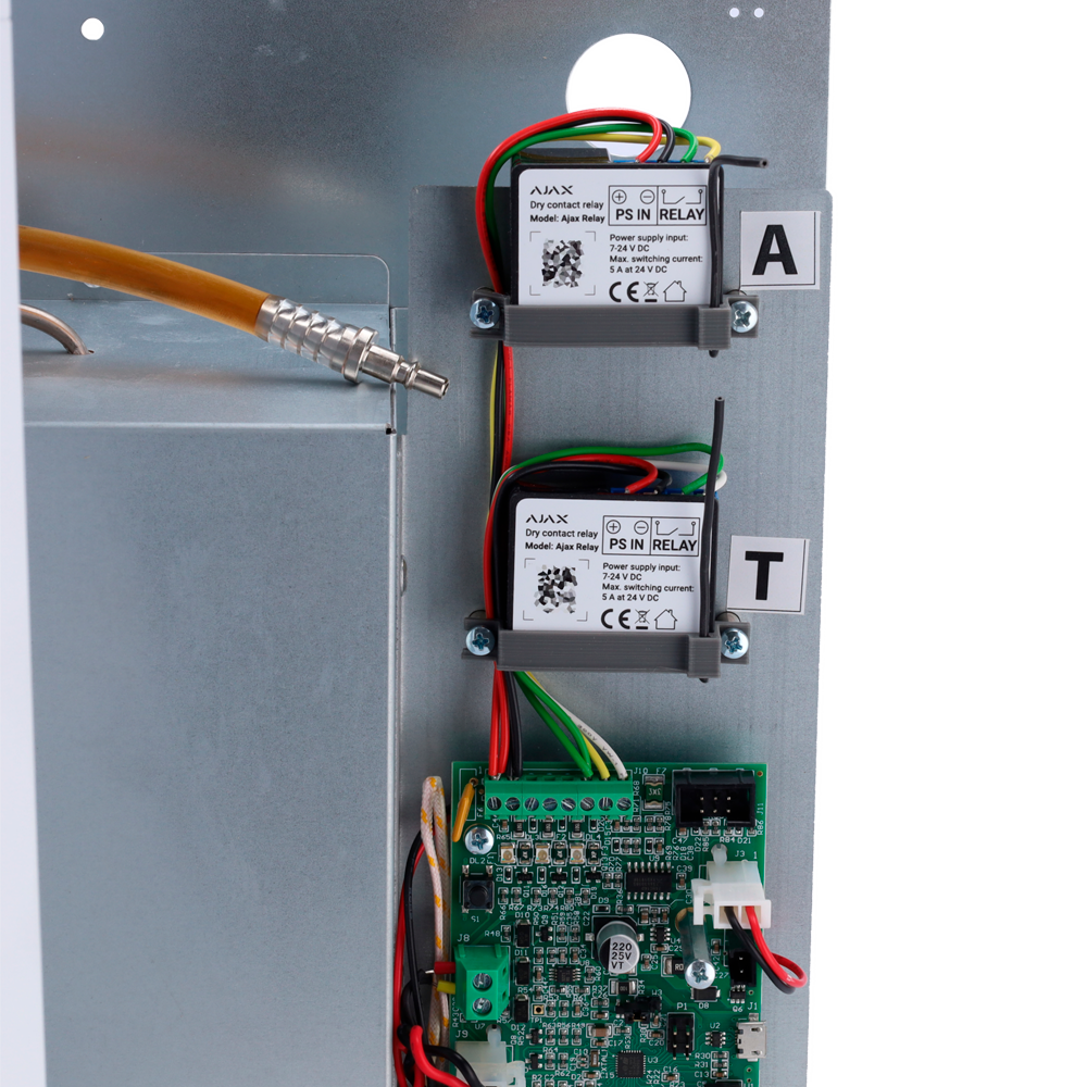 URFOG Ajax Ready - Nebbiogeno Gamma Modular - 2 relè Ajax integrati (inserimento e sparo) - Anche 400 m3 senza visibilità - Consumo energetico molto basso - Non lascia tracce dopo lo sparo