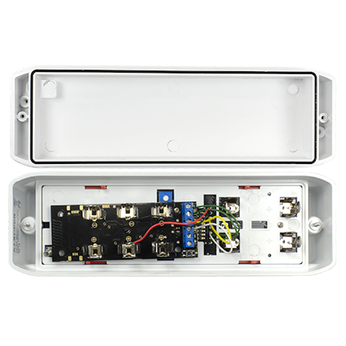 PIR detector - Integrated Ajax transmitter - Curtain type, double PIR on each side - Detection 9m per side - Distance in open space 1600m - Outdoor use