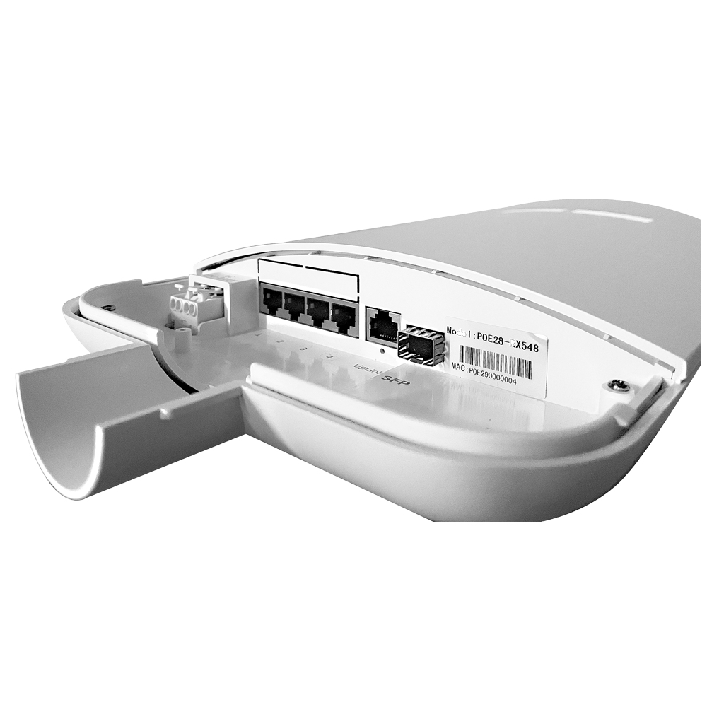 Switch POE per esterni - 4 RJ45 PoE + 1 Uplink RJ45 + 1 Uplink SFP - Velocità 10/100/1000 Mbps - 30 W per porta / Massimo 60W