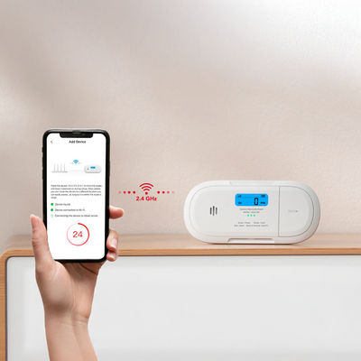 Detector de CO autónomo X-Sense - Comunicación WiFi 2.4GHz - Conexión a través de APP - Duración de la batería 1 año (reemplazable) - Indicador luminoso y alarma sonora 85 dB a 3m - Certificado EN 50291