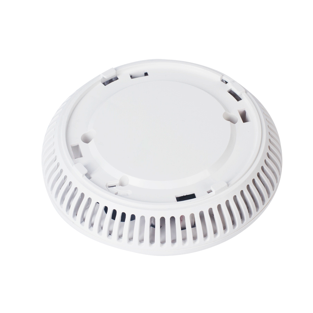 ANKA stand-alone interconnected smoke detector - Allows connection of multiple RF detectors - Battery life 10 years - Alarm light - Acoustic alarm 85 dB at 3m - EN 14604:2005 certified