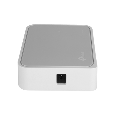 TP-LINK - Desktop Switch - 5 RJ45 Ports - 10/100 Mbps Speed ​​- Plug and Play - Energy Saving Technology