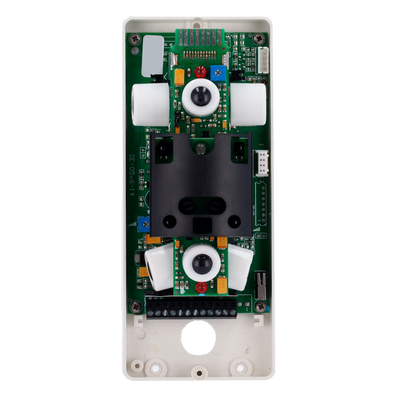 Rilevatore da esterno cablato Duevi - Doppio PIR su ciascun lato e doppio PIR frontale - Copertura totale 180º / Antimasking - Alimentazione 9.6 ~ 14.5 VDC - Compatibile con i sistemi di allarme cablati - Uso esterno IP54 / Antivandalo IK10